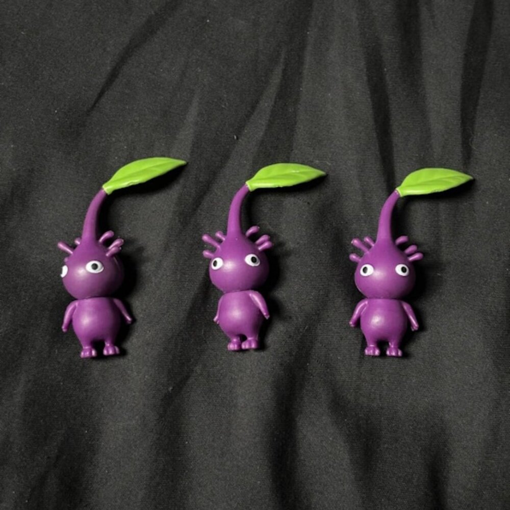 Jakks Pacific Purple Pikmin Lot